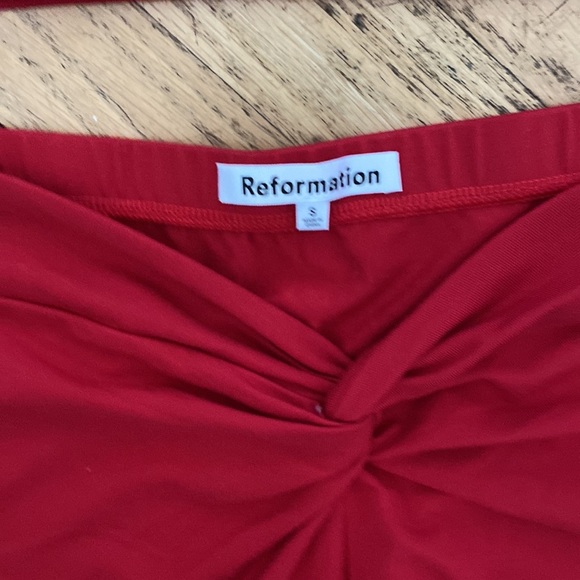 Reformation Red Cherry Rylan Set - Picture 6 of 9